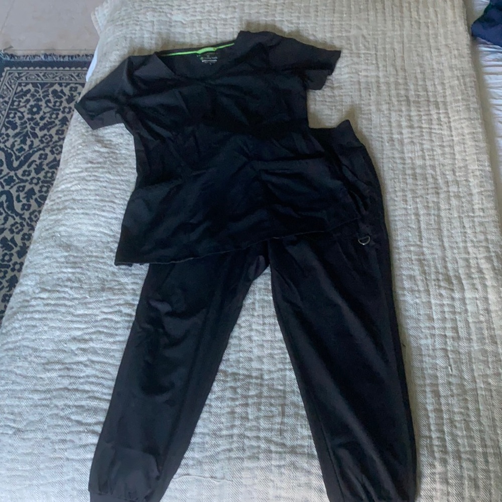 Black size small scrubs Set
